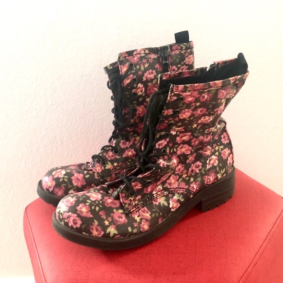 Big Buddha | Shoes | Flower Combat 